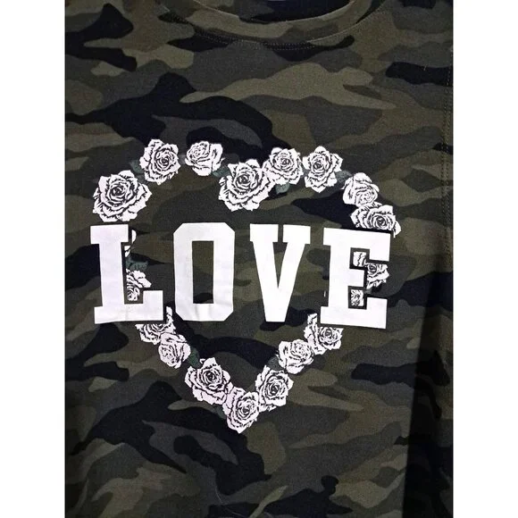 Camo Love Heart Sleeveless Tank Top Recycled Poly/Spandex L/G 11-13 - Picture 5 of 6